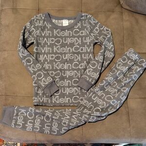 Calvin Klein Kids Gray Logo Thermal Pajama Set with White Print